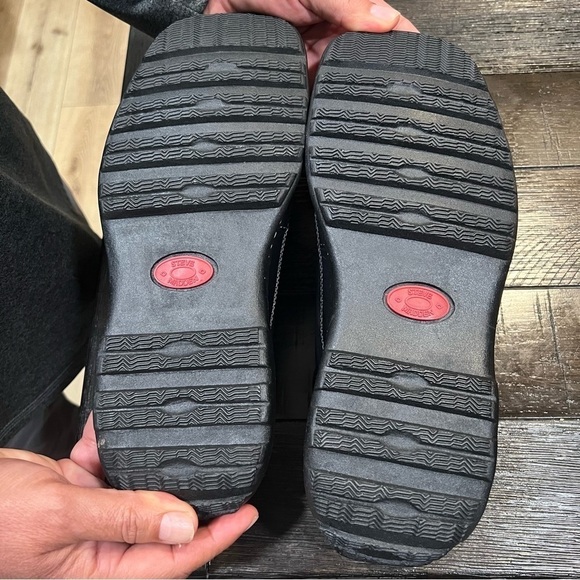 New in box Steve Madden Menlow black loafers with detailed white stitching, 9.5. - Picture 3 of 16